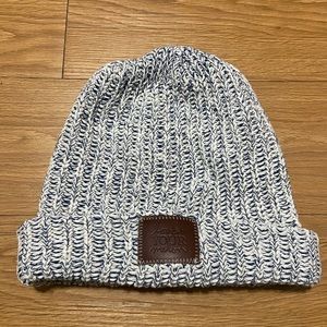 White and blue Love Your Melon beanie - able to add poof ball if wanted!!